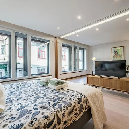 Apartment Art & Design